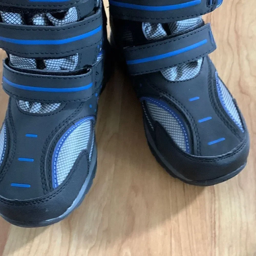 Totes size 5 boys boots winter